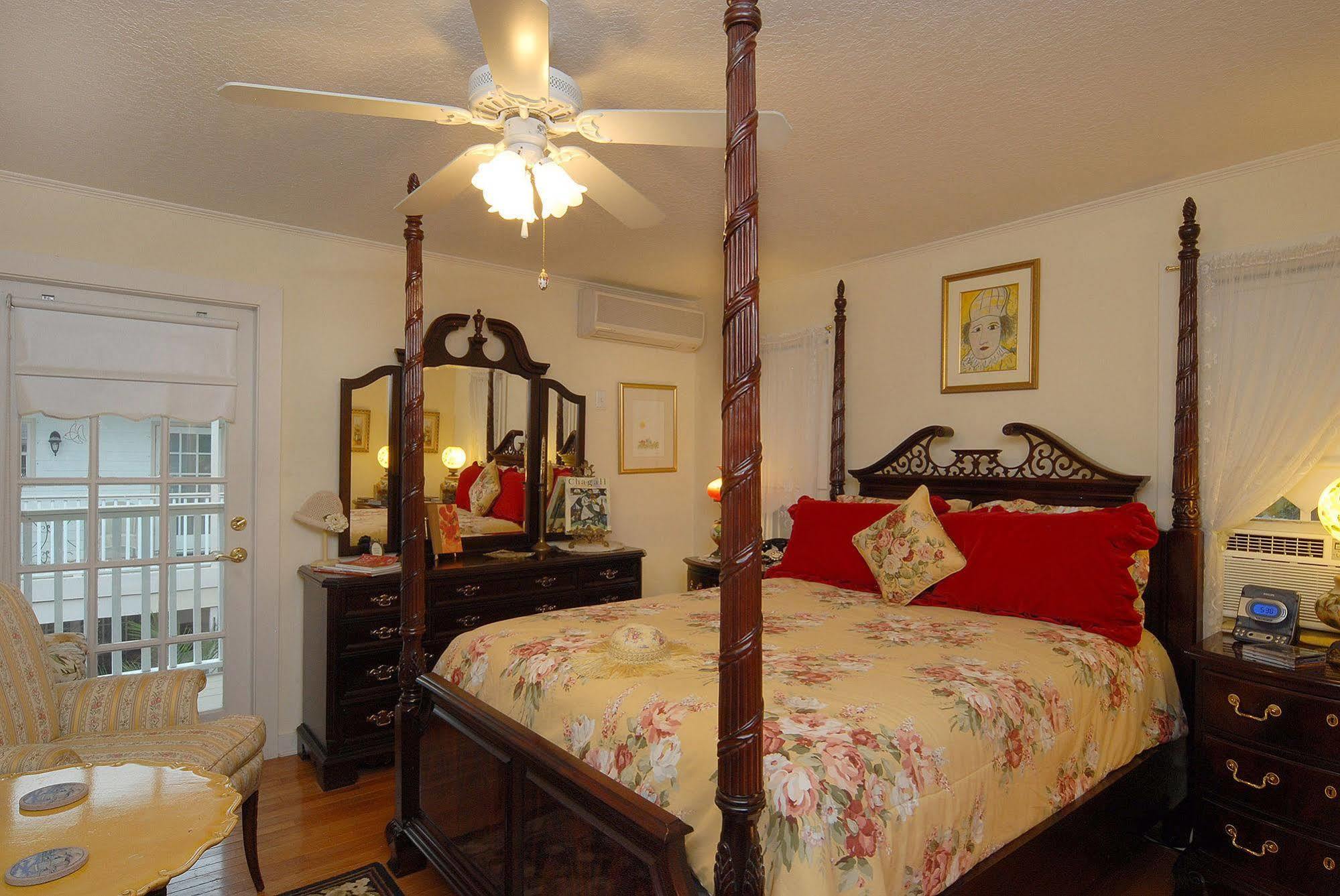 Sabal Palm House Bed And Breakfast Lake Worth Beach Kültér fotó